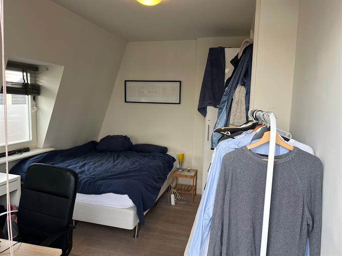 Zimmer bei Foeliedwarsstraat In Amsterdam