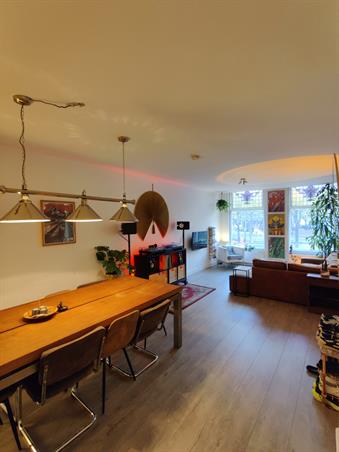 Kamer in Amsterdam, Stadhouderskade op Kamernet.nl: Ruim 2-kamerappartement over te nemen DePijp