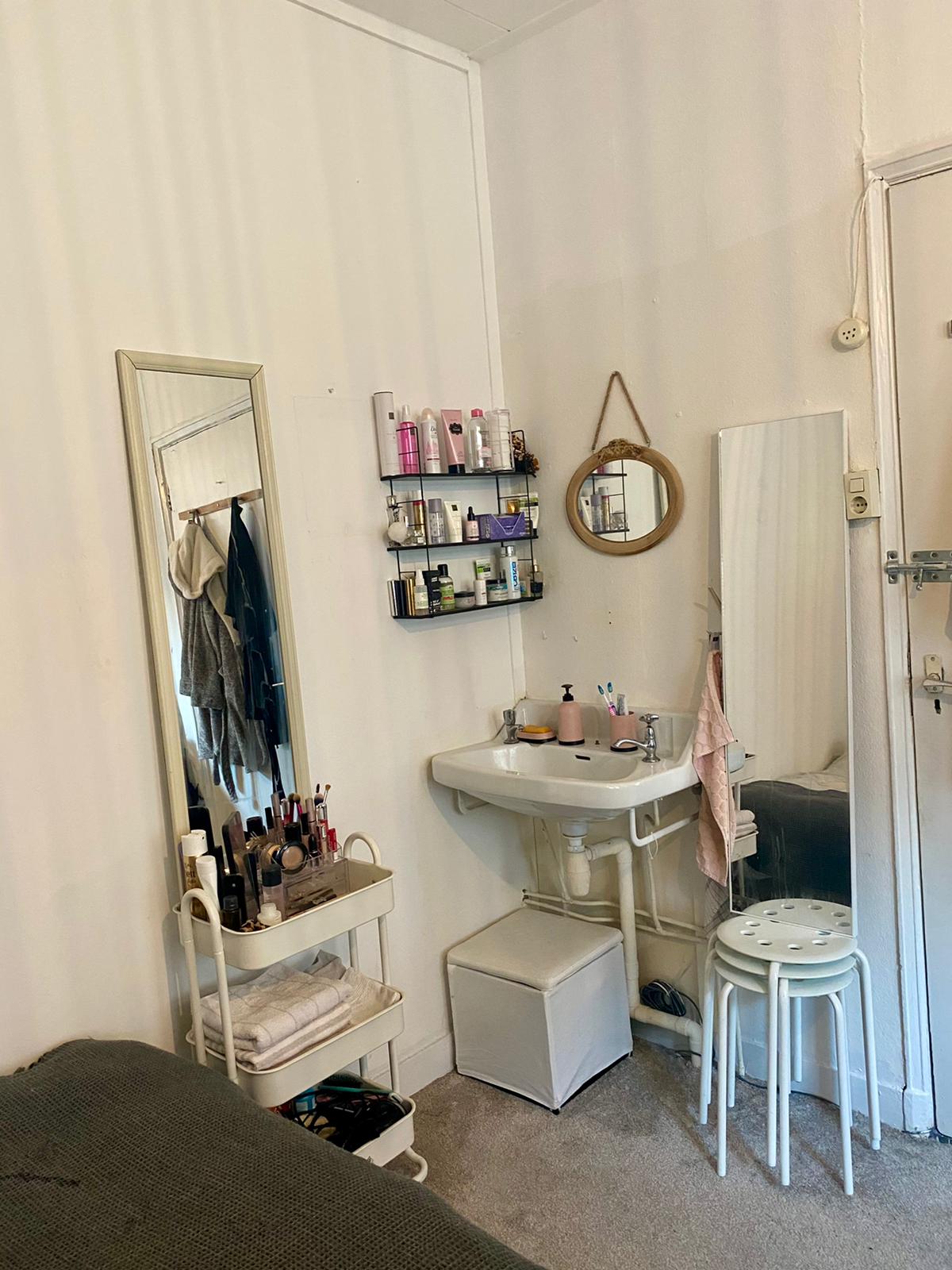 Kamer aan Woudstraat, Leeuwarden 5