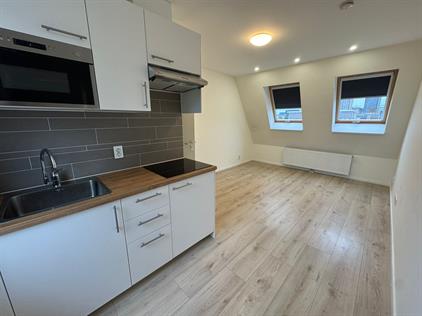 Room for rent 895 euro Zaanstraat, Den Haag