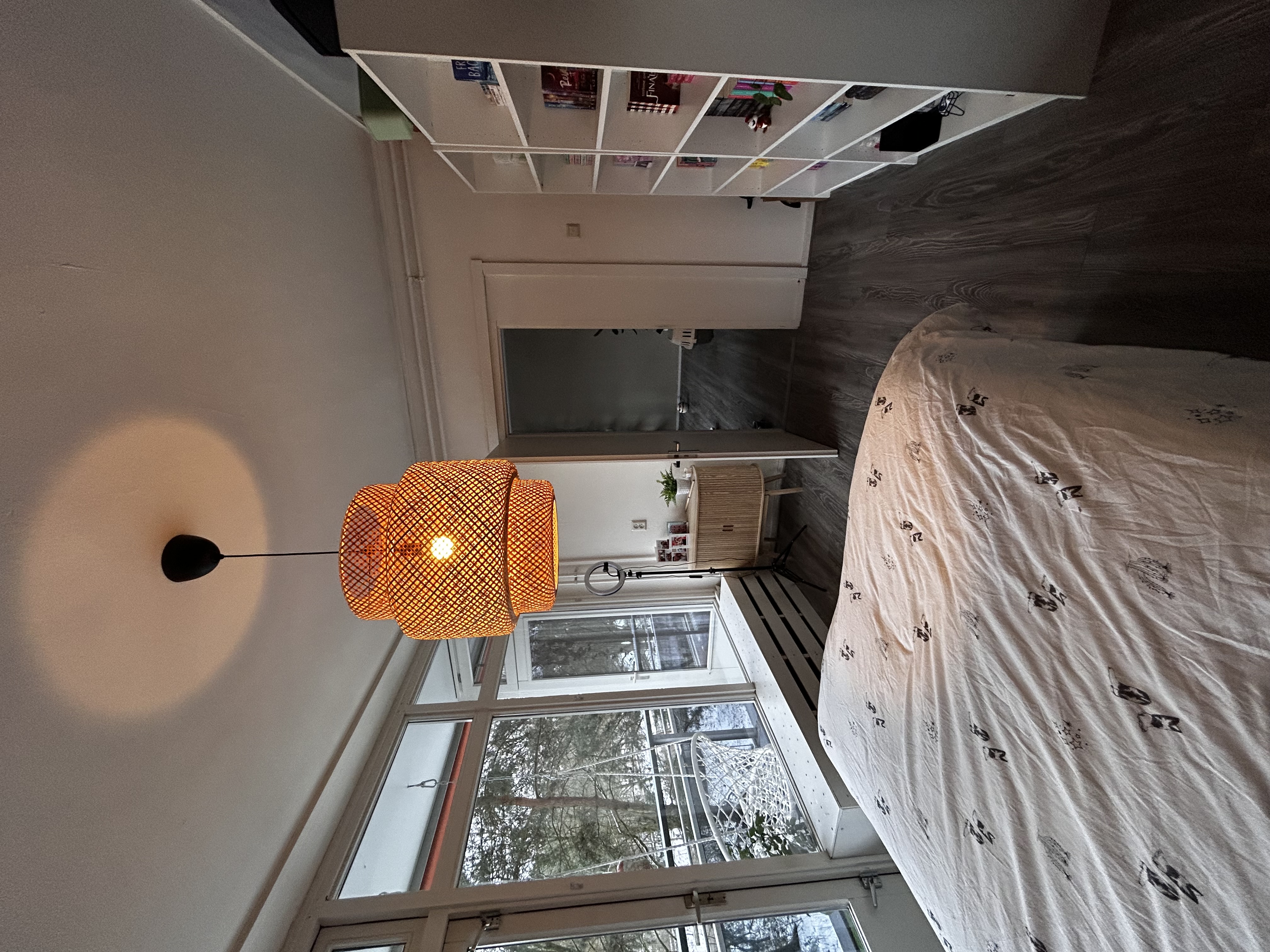 1-tuba stuudio ja toad suurusega 84 m²