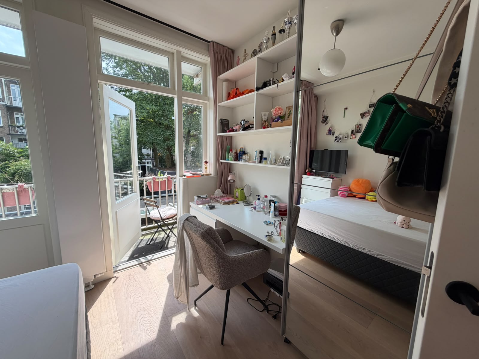 Kamer te huur in Amsterdam – Curacaostraat – foto 2