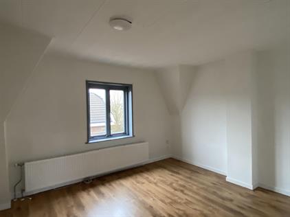 Room for rent 380 euro 1e Saskiadwarsstraat, Leeuwarden