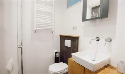 Appartement te huur 700 euro Willemsstraat, Amsterdam