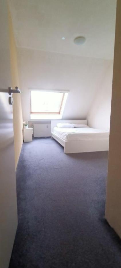 Room for rent 868 euro Paap Dirckstraat, Rotterdam