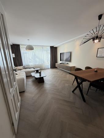 Kamer in Amsterdam, Trijn Hullemanlaan op Kamernet.nl: Luxe gemeubileerde maisonnette met grote tuin