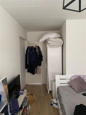 Zimmer bei Ruys de Beerenbrouckstraat In Amsterdam