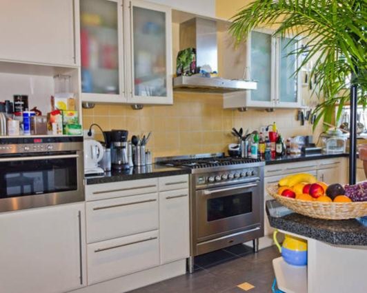 Zimmer bei Thorbeckelaan In Den Haag