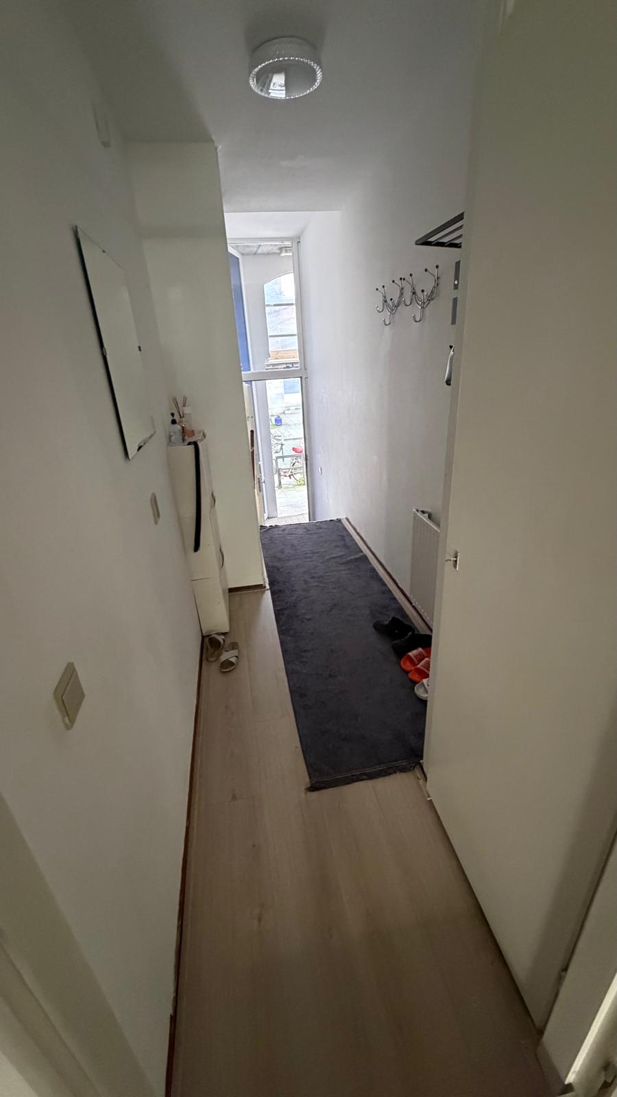 Appartement aan Joost van Geelstraat, Rotterdam 9