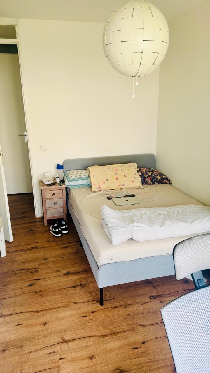 Kamer aan Jan van Zutphenstraat, Amsterdam 6