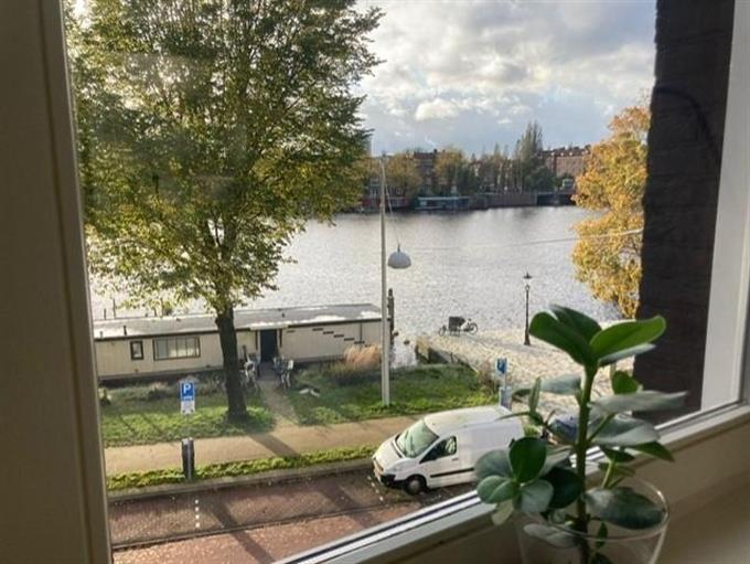 Zimmer bei Weesperzijde In Amsterdam