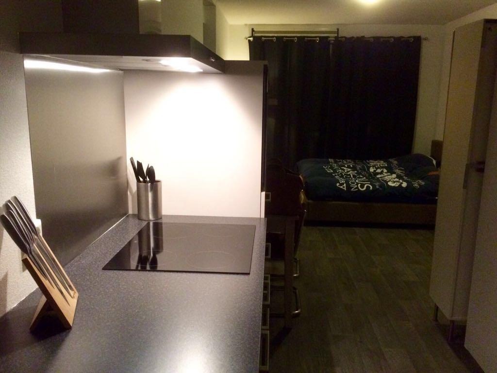 Studio te huur in Den Haag – Waldorpstraat – foto 2