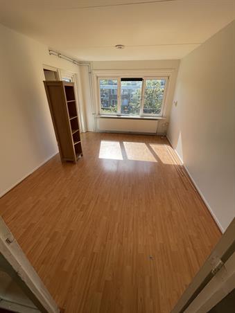Zimmer bei Kennemerduinstraat In Amsterdam