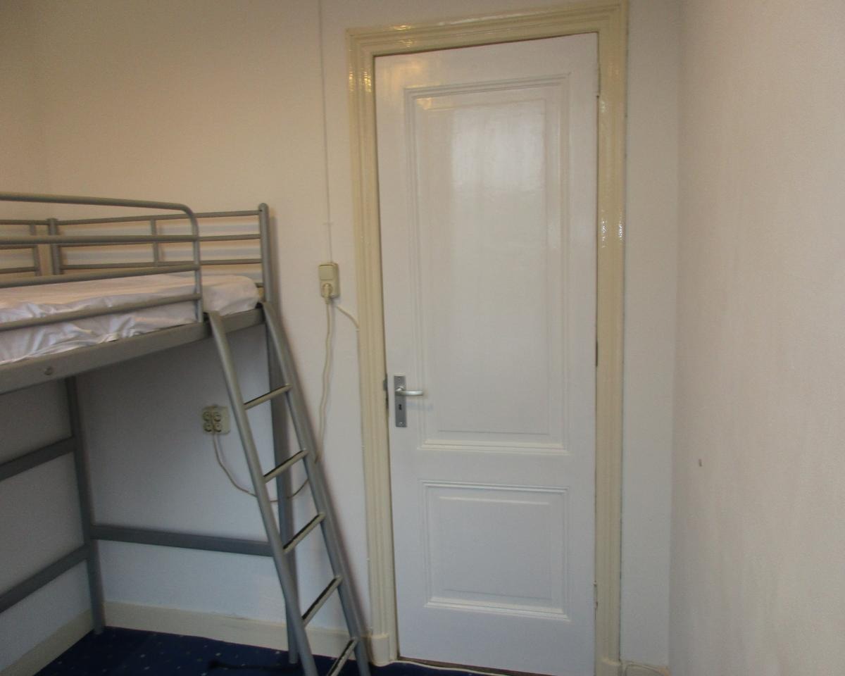 Kamer aan Jan de Wittstraat, Nijmegen 6