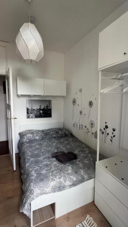 Kamer te huur 1000 euro Pluvierstraat, Den Haag