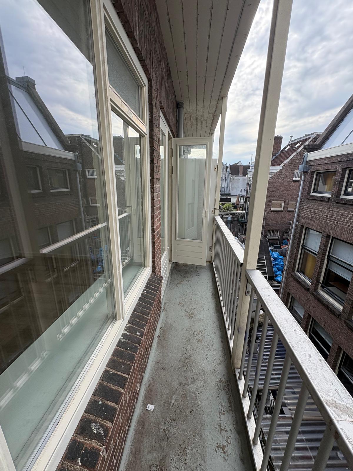 Appartement te huur in Amsterdam – Voetboogstraat – foto 1