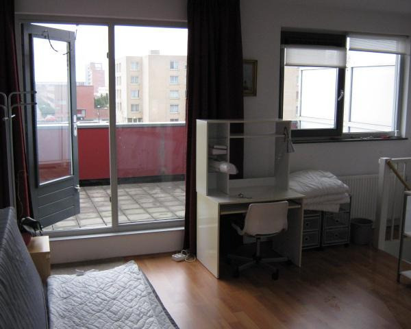 Kamer te huur in Amsterdam – Emfuleni – foto 3