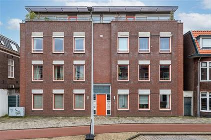 Appartement te huur 1995 euro Lage Rijndijk, Leiden