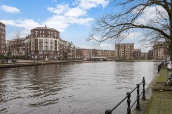 Appartement te huur 2050 euro Amaliastraat, Amsterdam