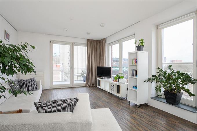 Zimmer bei Maashavenstraat In Rotterdam