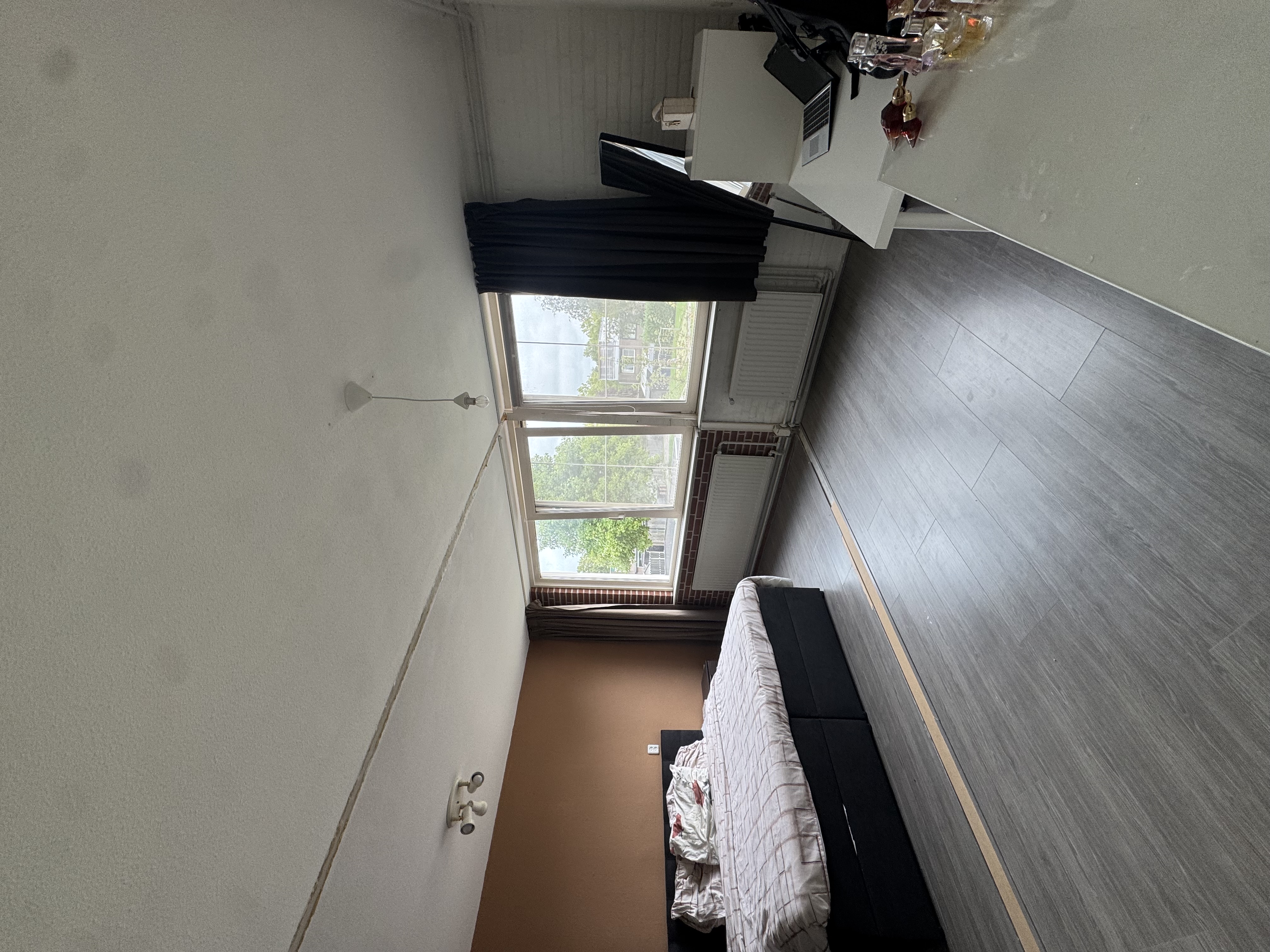 Kamer aan Kimwierde, Almere 8