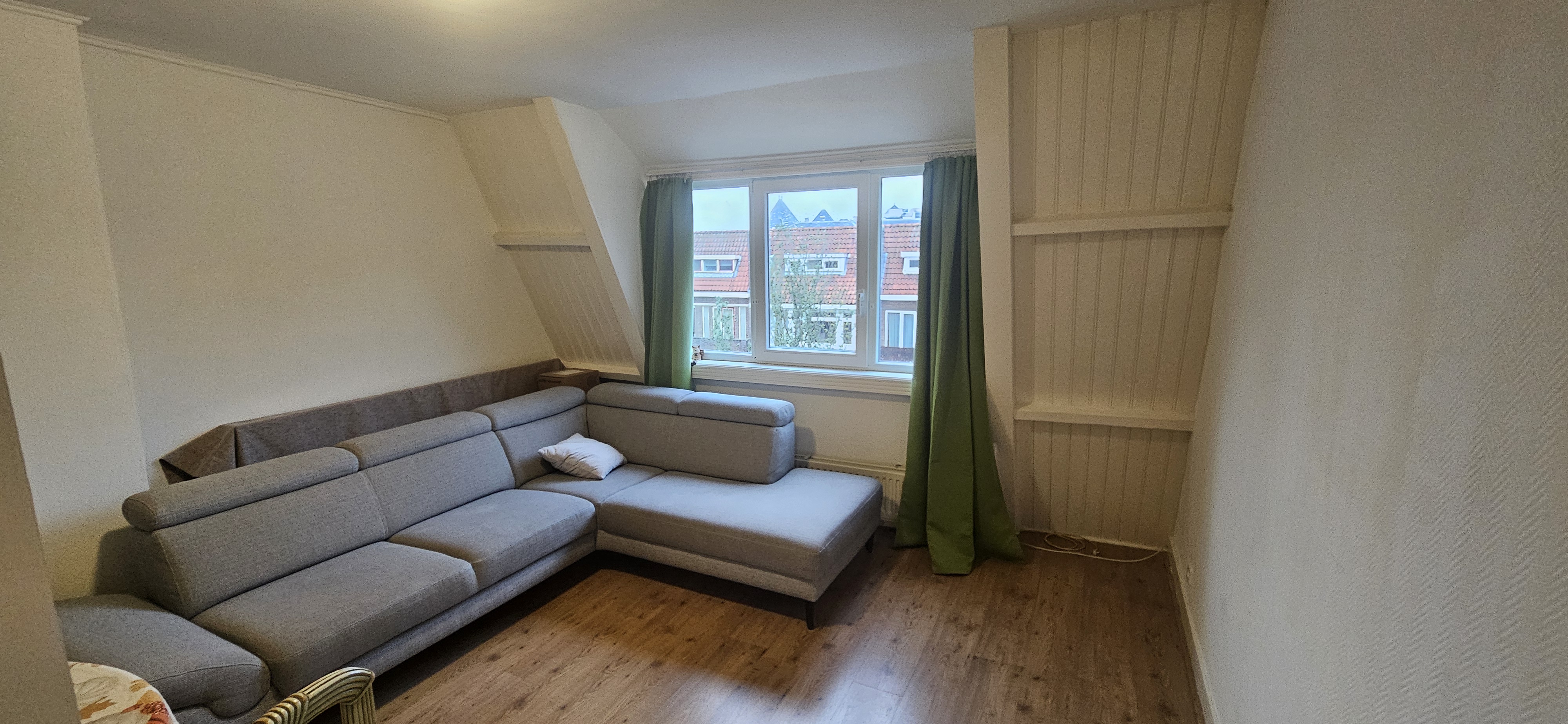 Kamer aan Laan van Eik en Duinen, Den Haag 5