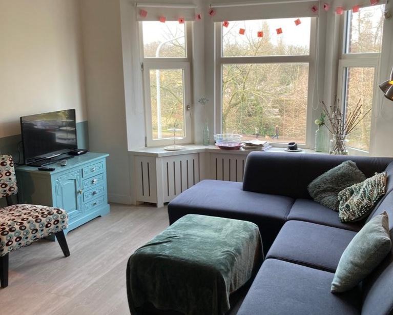 Kamer aan Kamperfoeliestraat, Den Haag 7