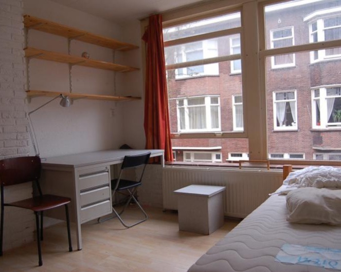 Kamer te huur in de Geertsemastraat in Rotterdam