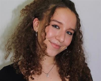 Flóra Olívia