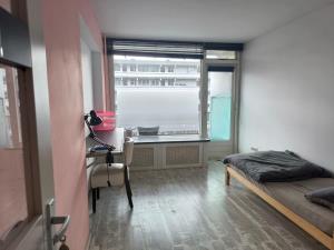 Room for rent 750 euro Isabellaland, Den Haag