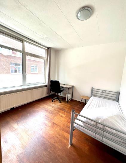 Room for rent 700 euro Dahliastraat, Rotterdam