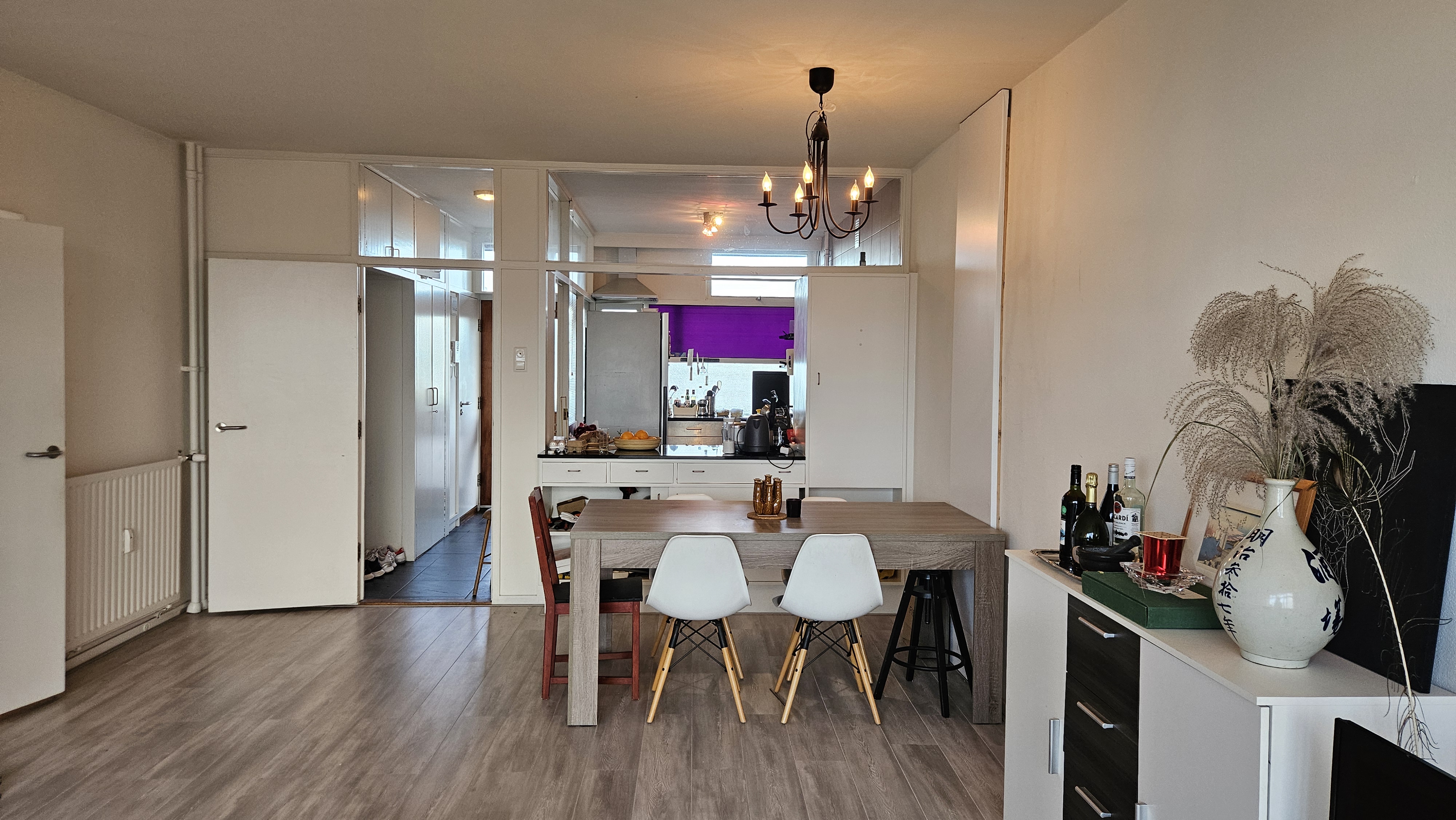 Kamer aan Overtoom, Amsterdam 10