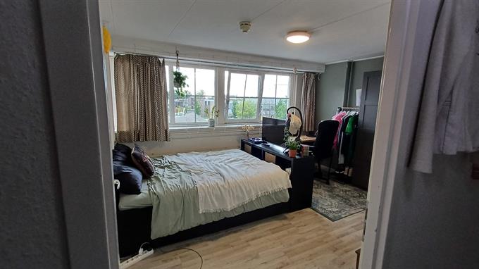 Zimmer bei Deurningerstraat In Enschede