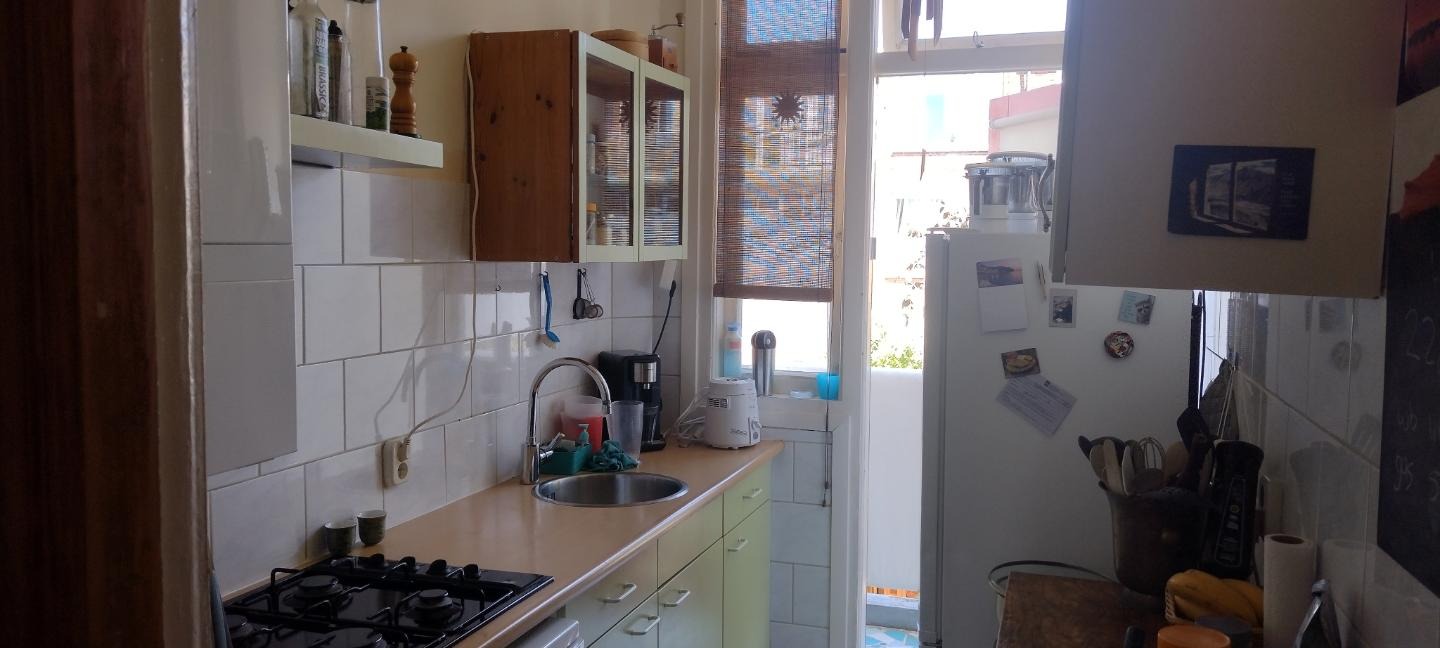 Appartement aan Hoenderloostraat, Den Haag 8
