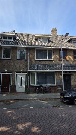 Zimmer bei Don Sartostraat In Tilburg