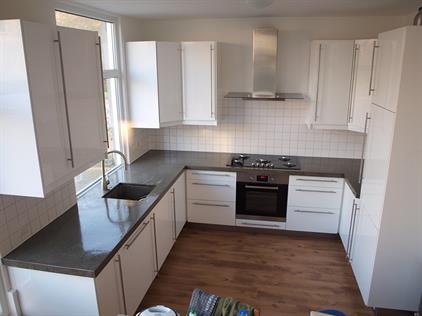 Room for rent 550 euro Oostzanerdijk, Amsterdam