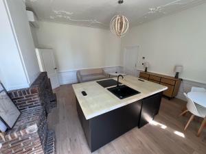 Apartment for rent 1950 euro Noordeinde, Delft