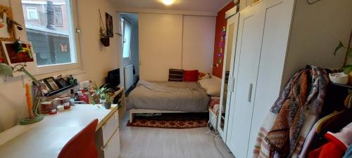 Room for rent 570 euro Oudemansstraat, Den Haag