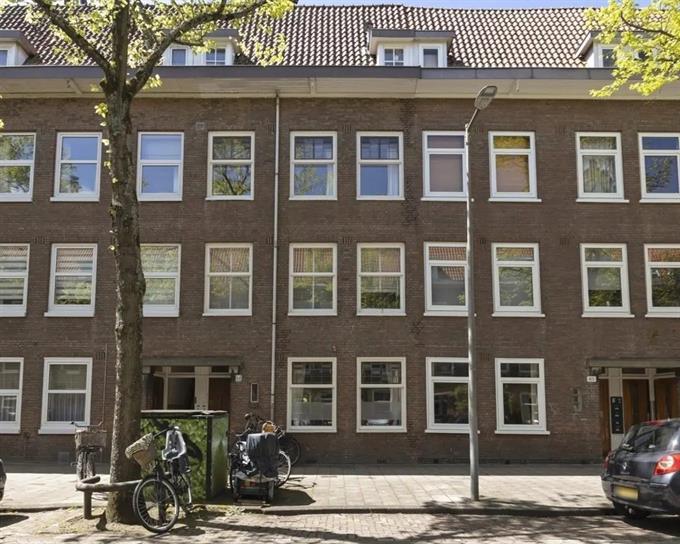 Zimmer bei Orteliusstraat In Amsterdam