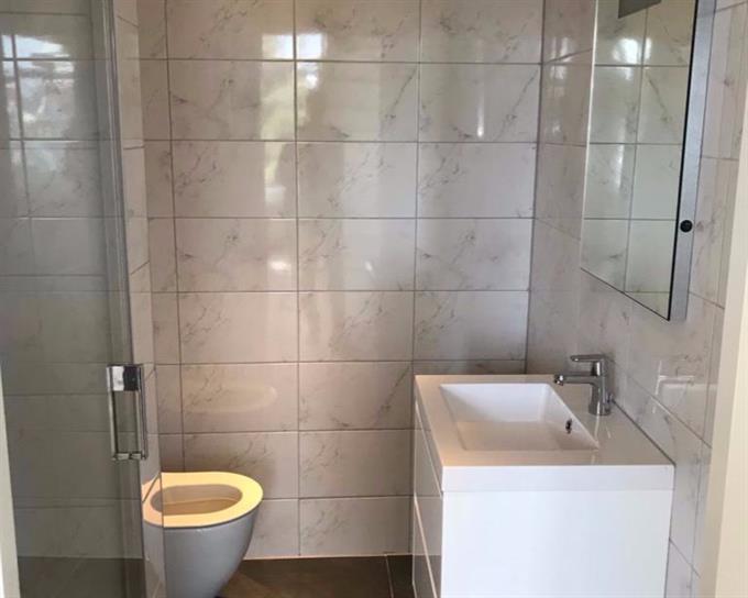 Studio bei Oostzeedijk Beneden In Rotterdam