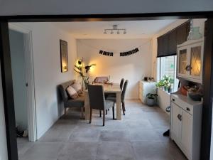 Kamer te huur 950 euro Parklaan, Hoofddorp