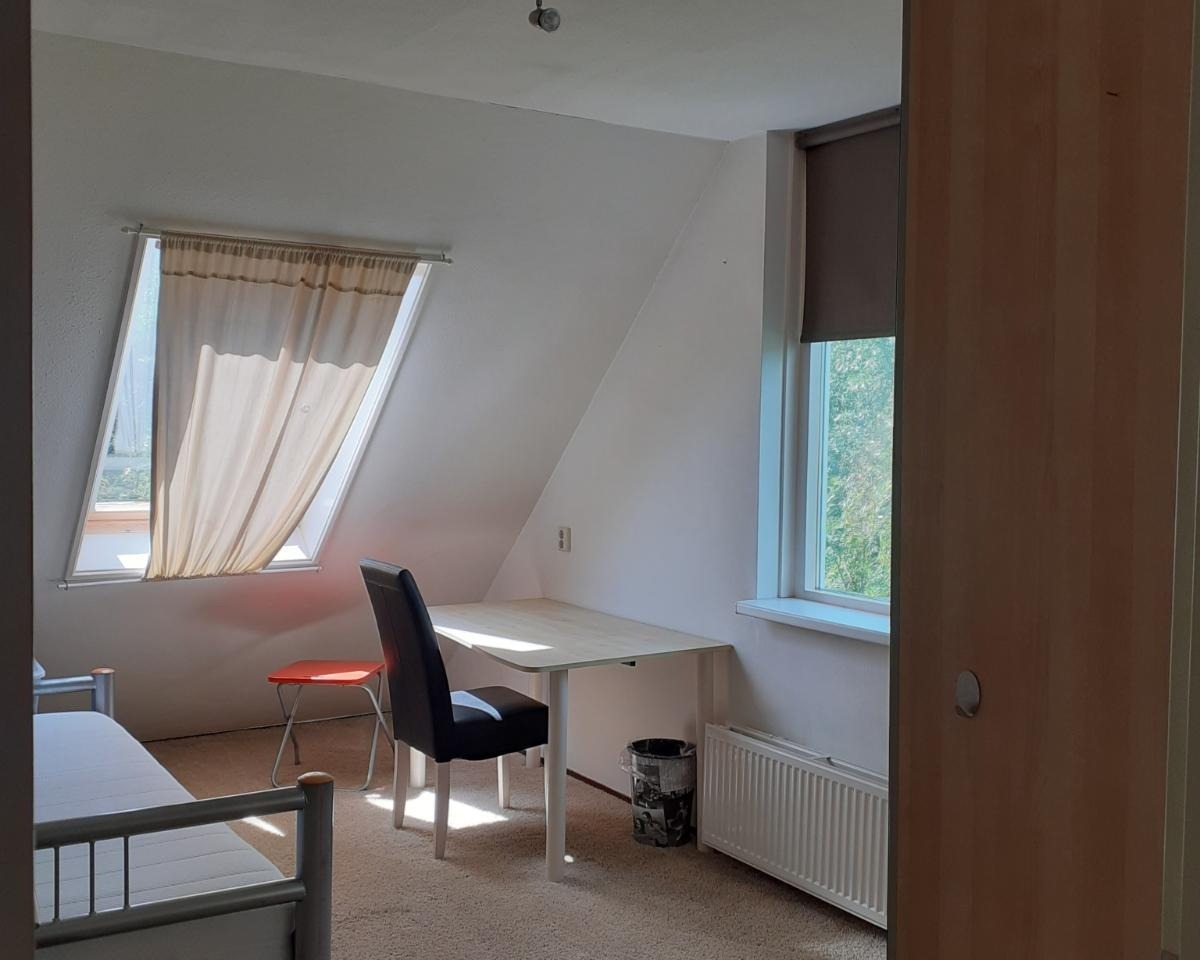 Kamer aan Schoonenburgsingel, Hoofddorp 6