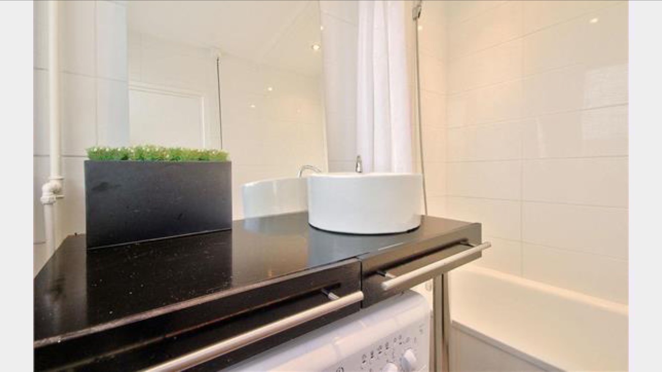 Kamer te huur in Amsterdam – Burgemeester Roellstraat – foto 4