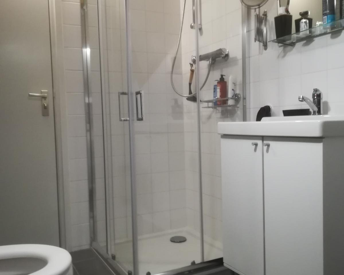 Kamer aan Ampzingstraat, Haarlem 5
