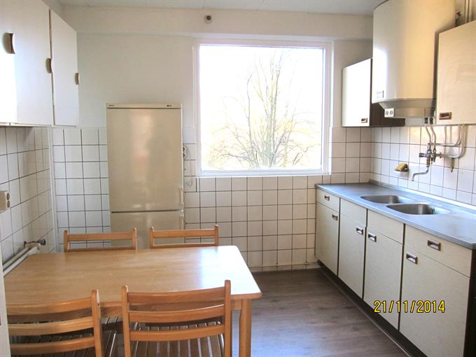 Zimmer bei Edmond Hellenraadstraat In Rotterdam