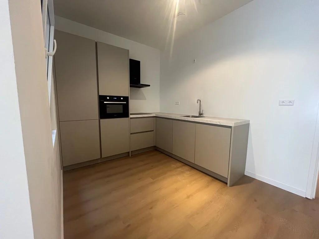 Kamer te huur in Rotterdam – 's-Gravendijkwal – foto 3