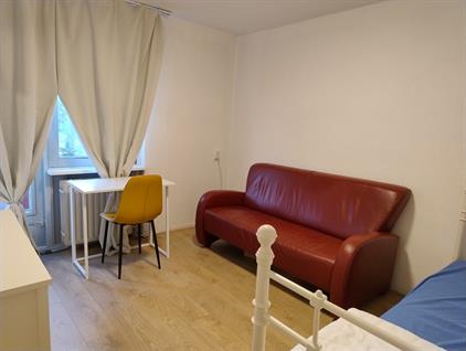 Room for rent 800 euro Schrijnwerkersgaarde, Den Haag