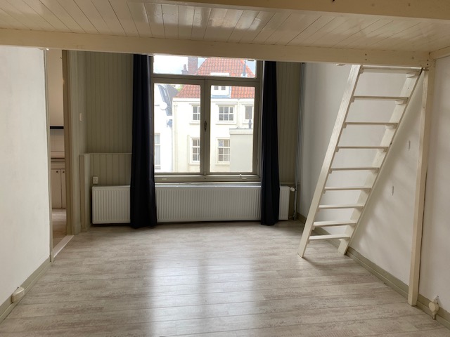 studios te huur op Oudezijds Voorburgwal
