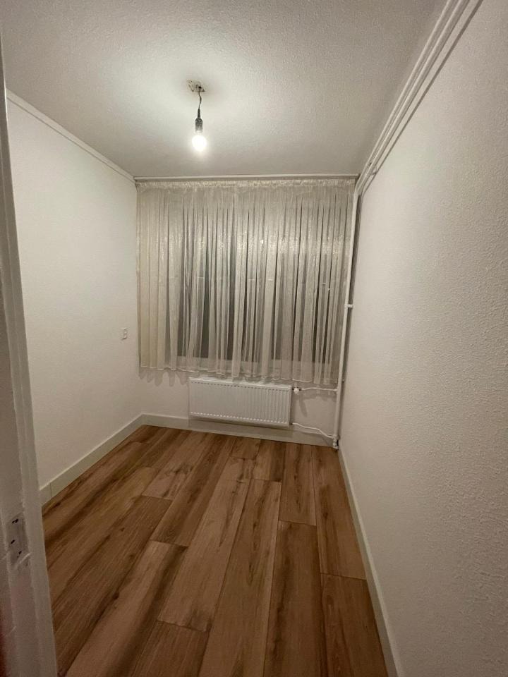 Kamer aan Bernadottelaan, Utrecht 6