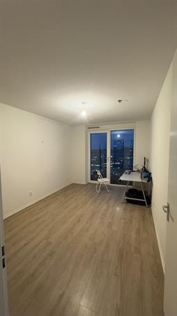 Kamer in Amsterdam, Pietersbergweg op Kamernet.nl: Room with private bathroom in a 2-bd flat